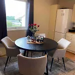 Leilighet 3 Bedrooms, Close To The Center, Sauna, Free Parking