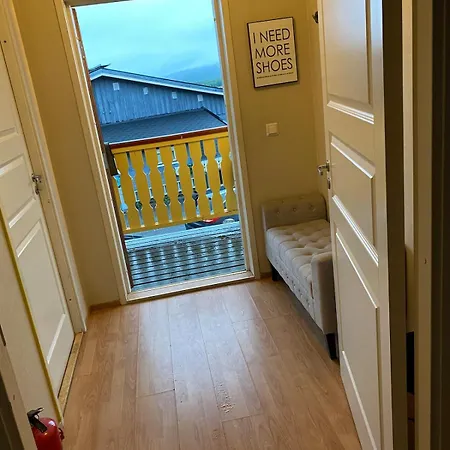 3 Bedrooms, Close To The Center, Sauna, Free Parking